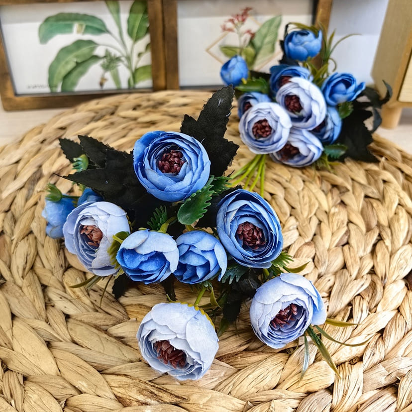 Искусственные цветы в Нижнем Новгороде | Цветы искусственные «Камелии», голубые, букет